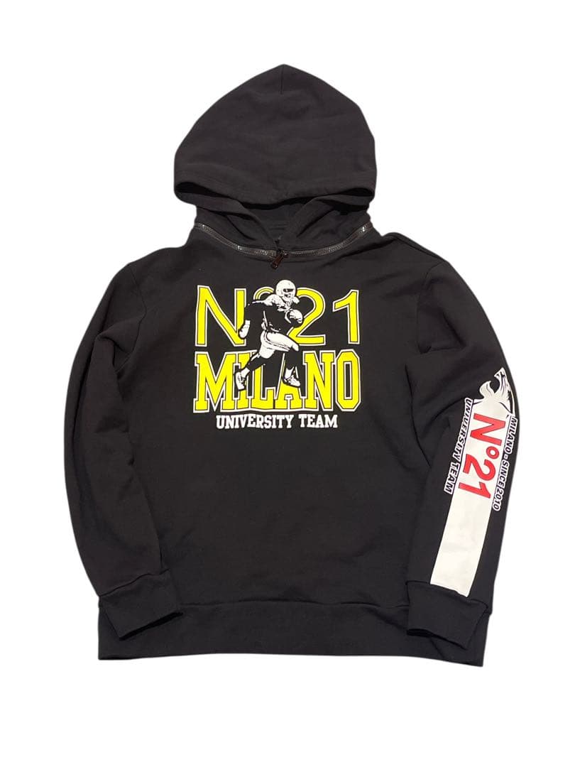 希少　N°21 ヌメロベントゥーノ　パーカー　黒　14 アメフト