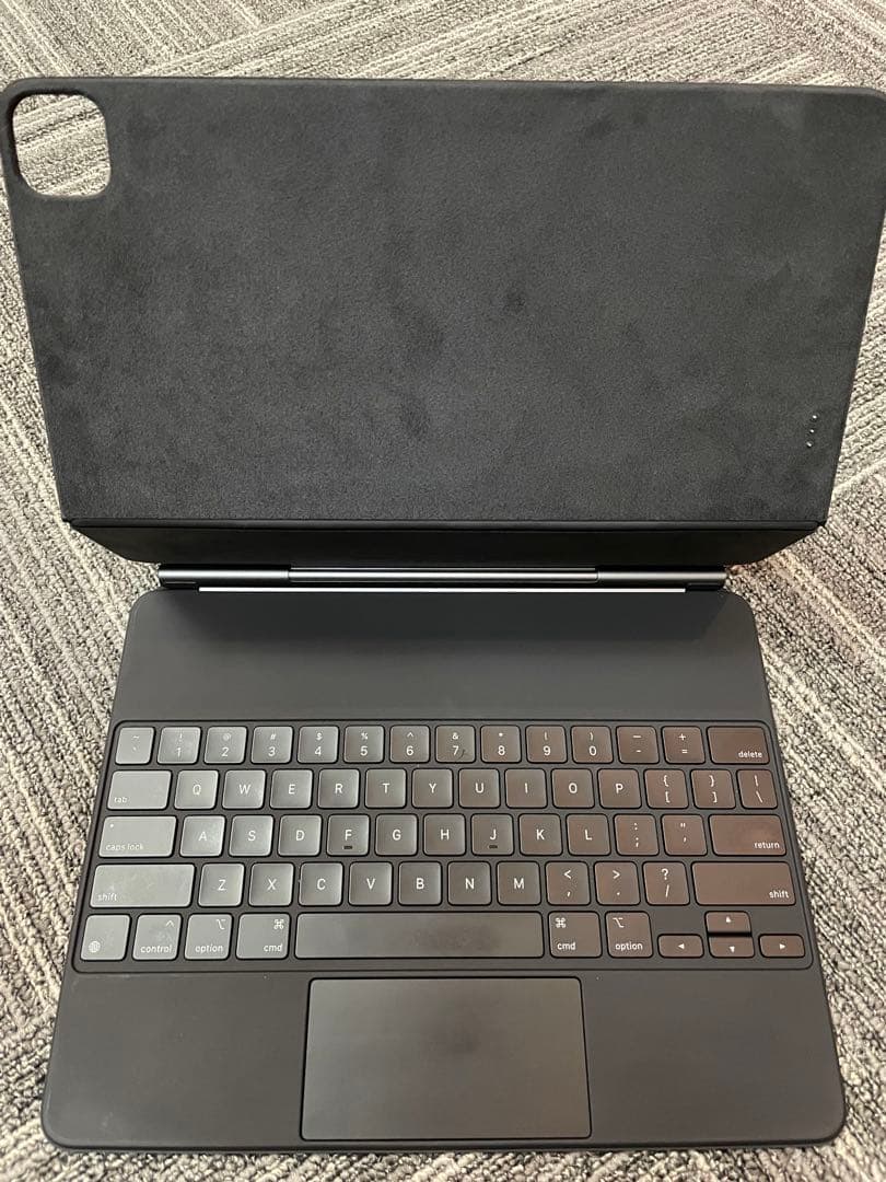 Apple iPad Pro 12.9インチ Magic Keyboard付き