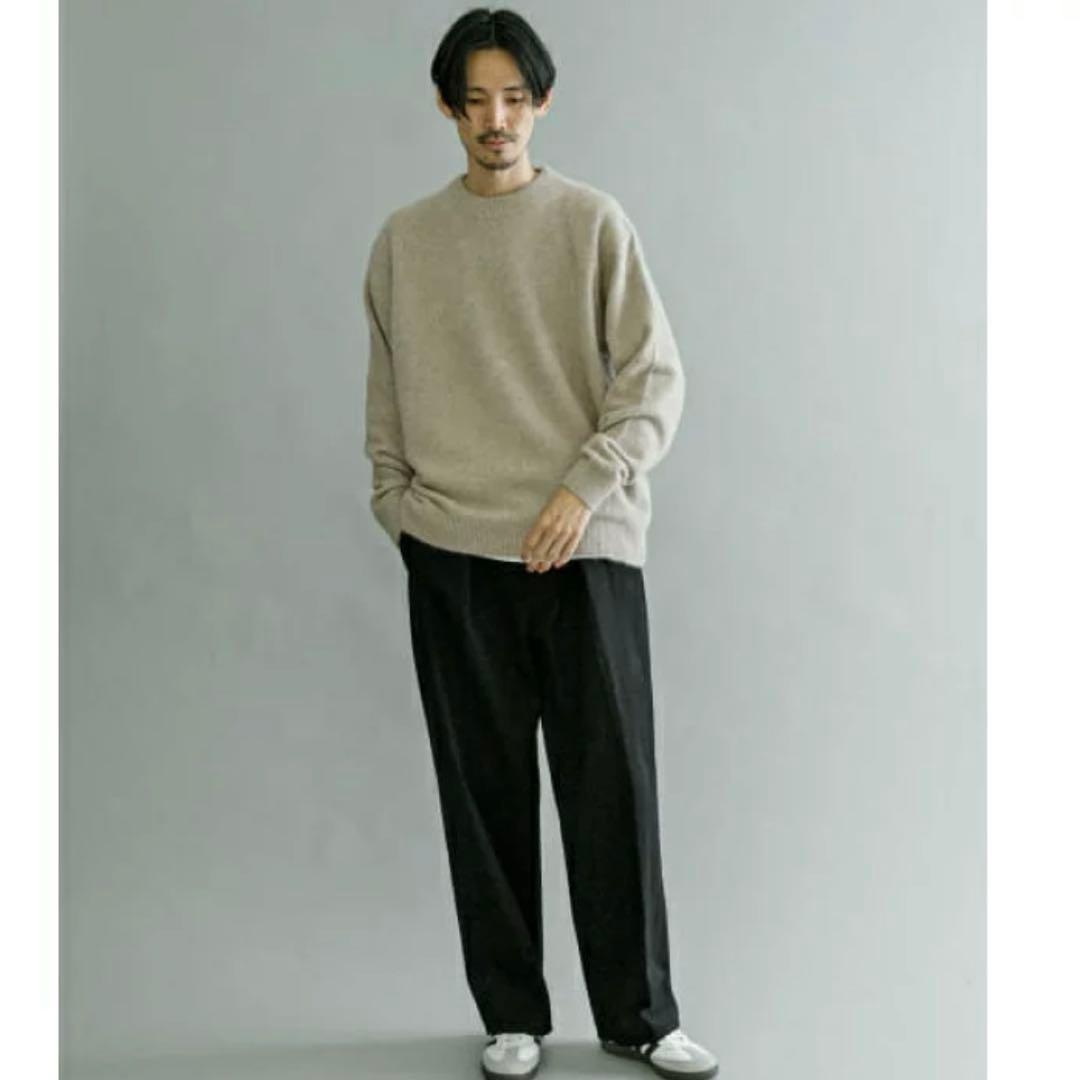 アーバンリサーチ　フォックスカシミヤクルーネックニット