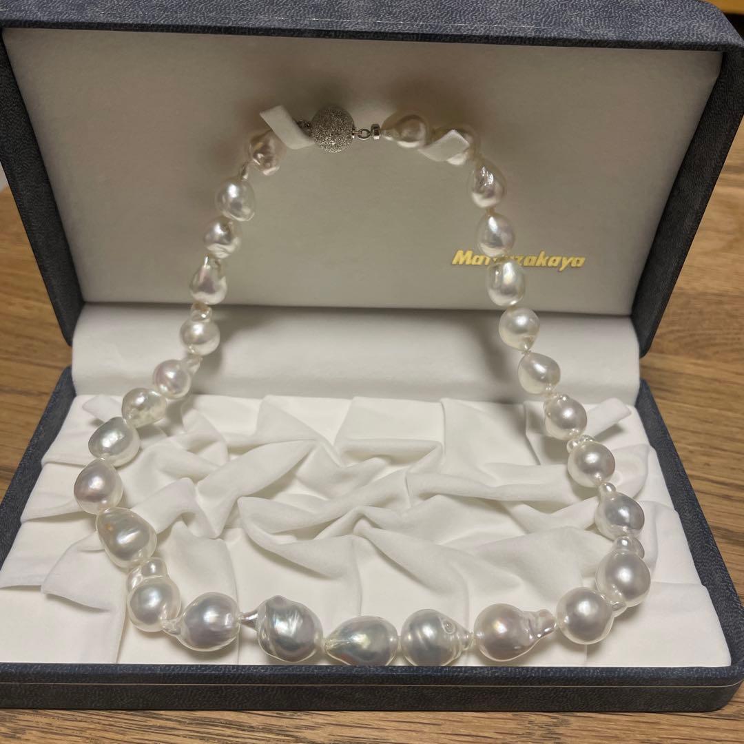 【最終値下げ】バロックパール ネックレス ケース・鑑定書付き