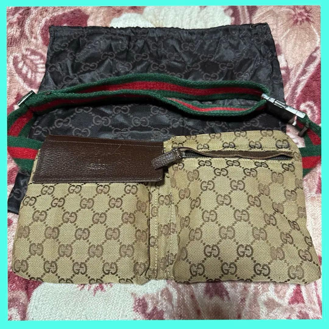 GUCCI ウエストバッグ　グッチ　ボディバッグ　グッチ ウエストポーチ