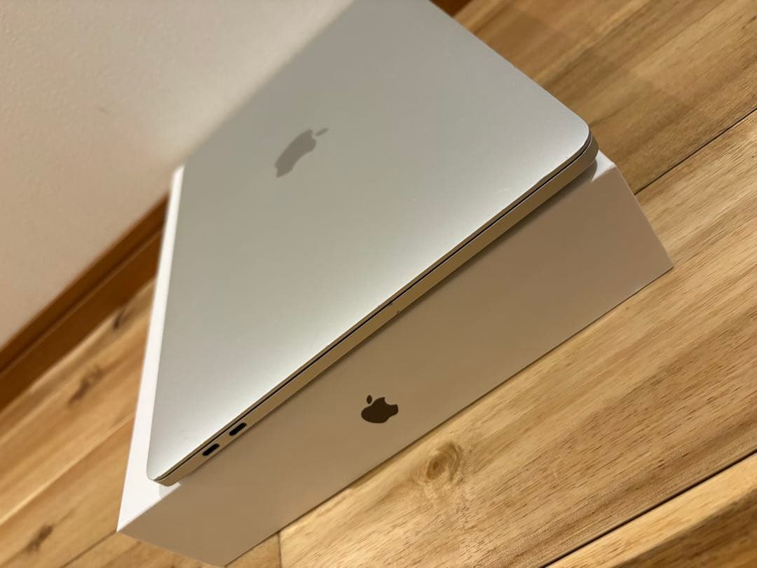 MacBook pro/M1/SSD256GB/メモリ8GB