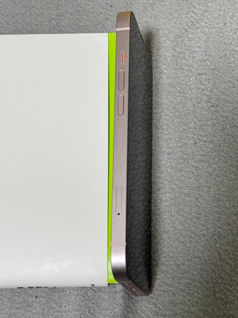 【美品】Apple iPhone 13 ピンク 256GB