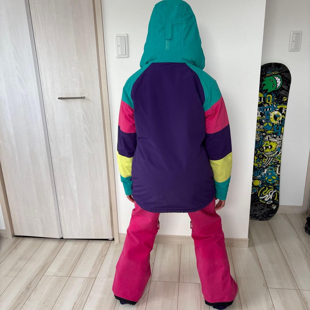 BURTON スノーウエア上下　130センチ140センチ