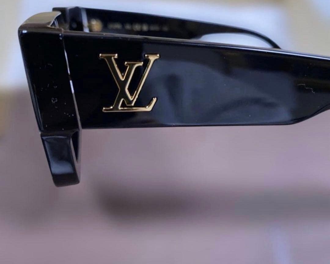 u*f様 レア Louis Vuitton ブラック サングラス