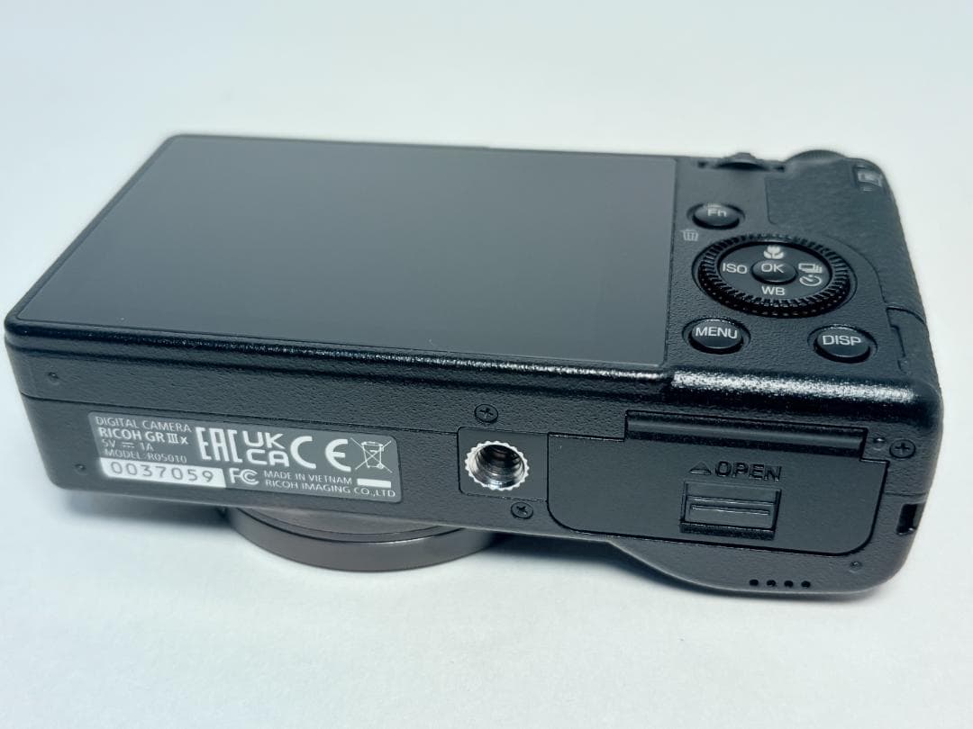 僅か1398ショット リコー GR IIIx