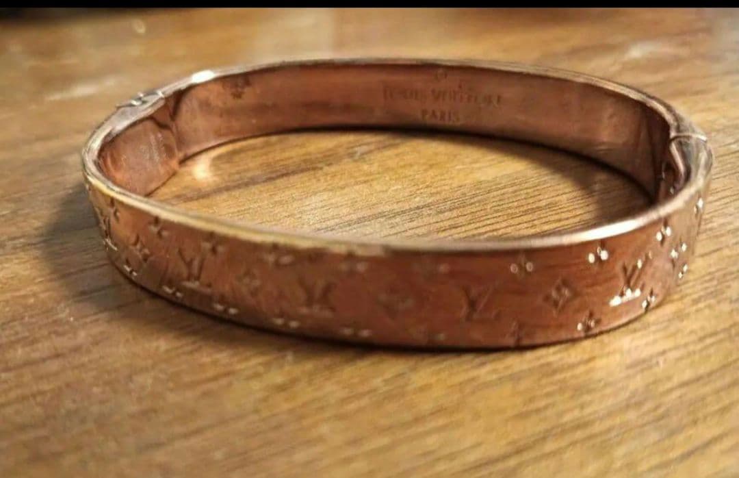 特価◆Louis Vuitton カフ ナノグラム ピンクゴールドバングル