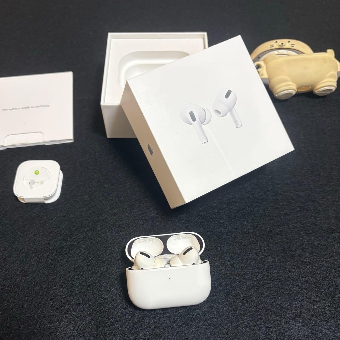 【美品】AirPodsPro 第1世代＋おまけケース