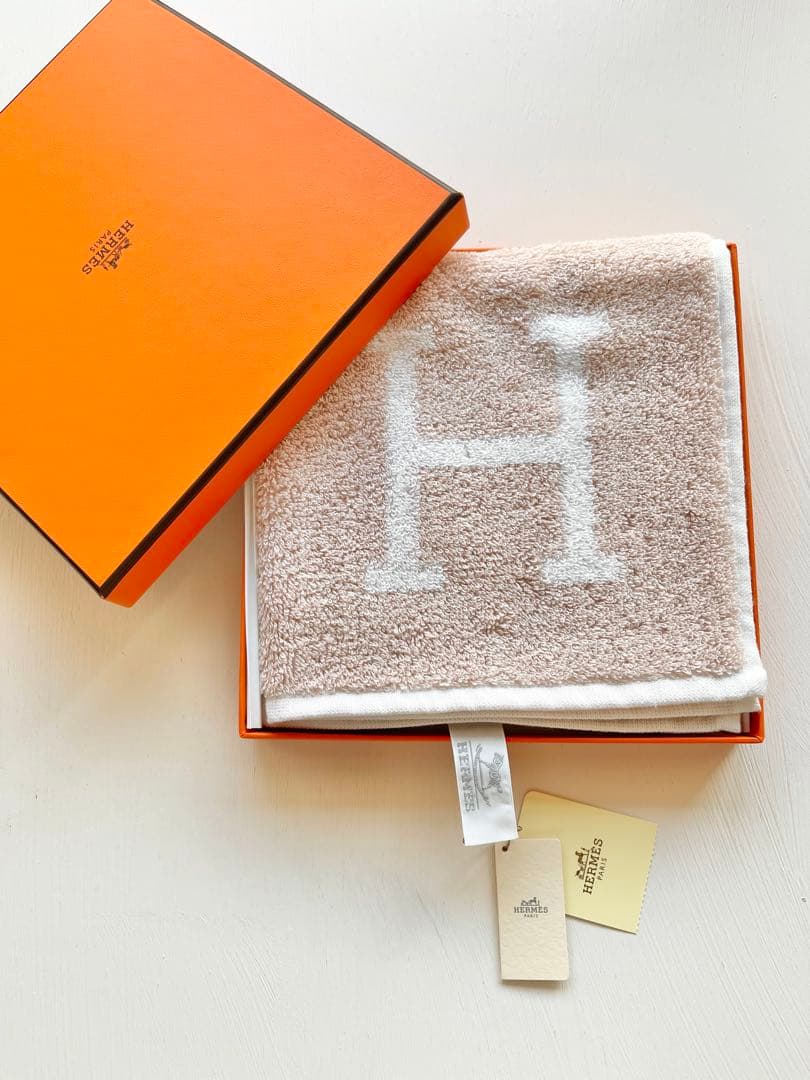【新品】エルメス　ハンドタオル　アヴァロン