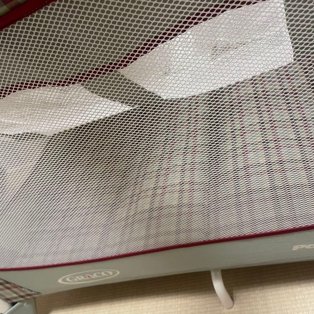 Graco グレコ　ベビーベッド　赤チェック