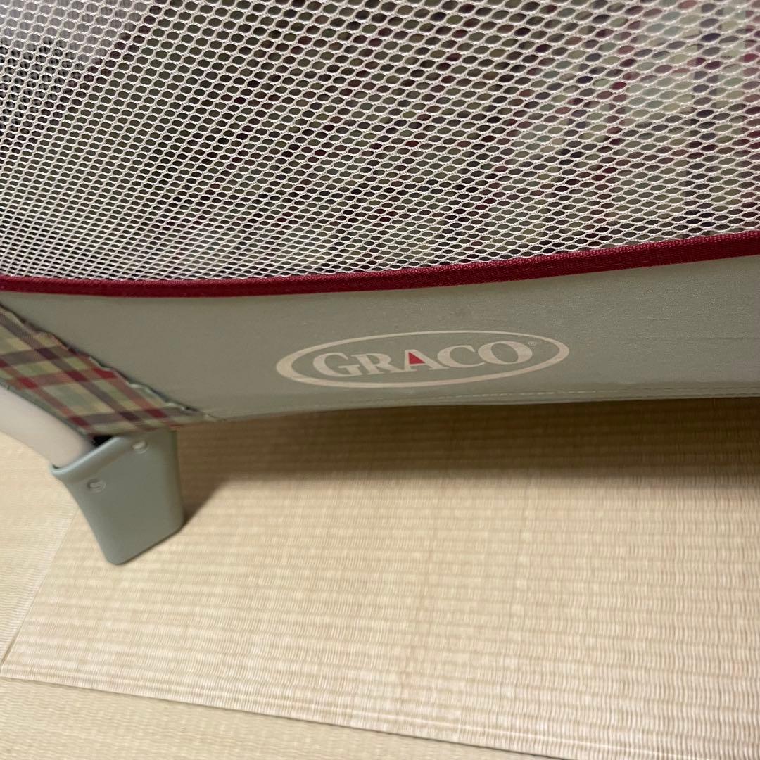 Graco グレコ　ベビーベッド　赤チェック