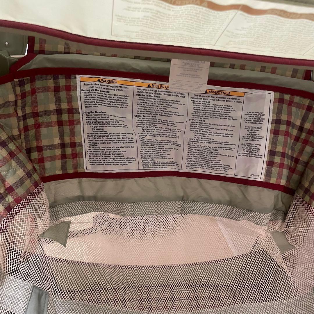 Graco グレコ　ベビーベッド　赤チェック