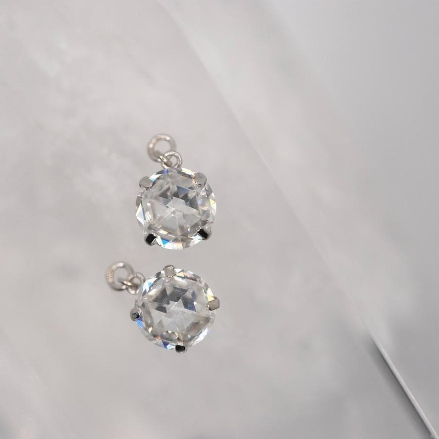 ローズカット5mmモアサナイトPt900ピアスチャーム