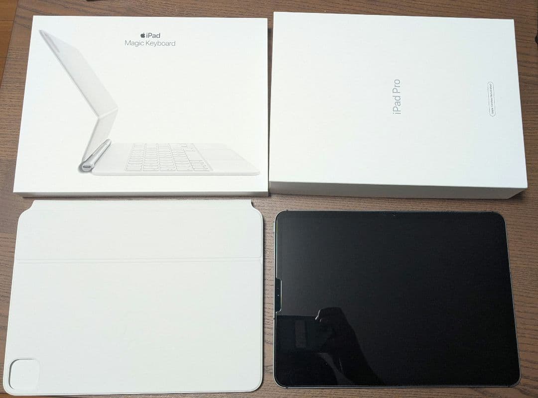 ipad pro 第2世代11cellular＆Magic Keyboard