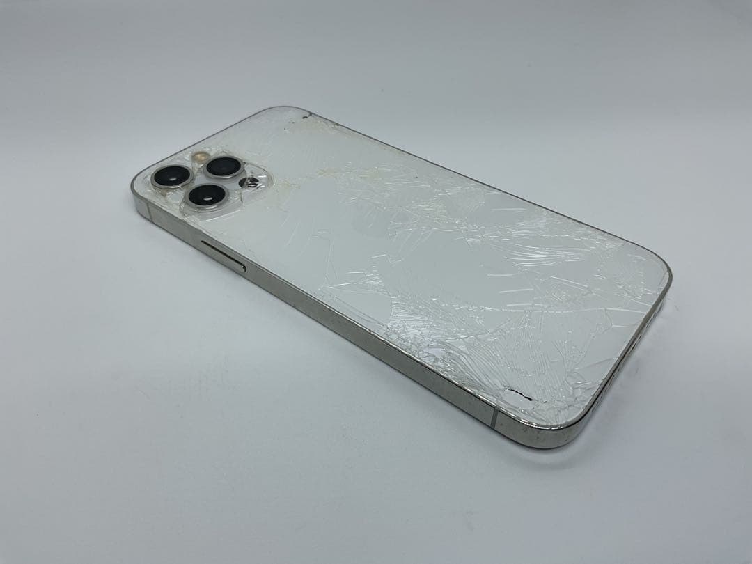 Apple iPhone 12 Pro ホワイト 本体