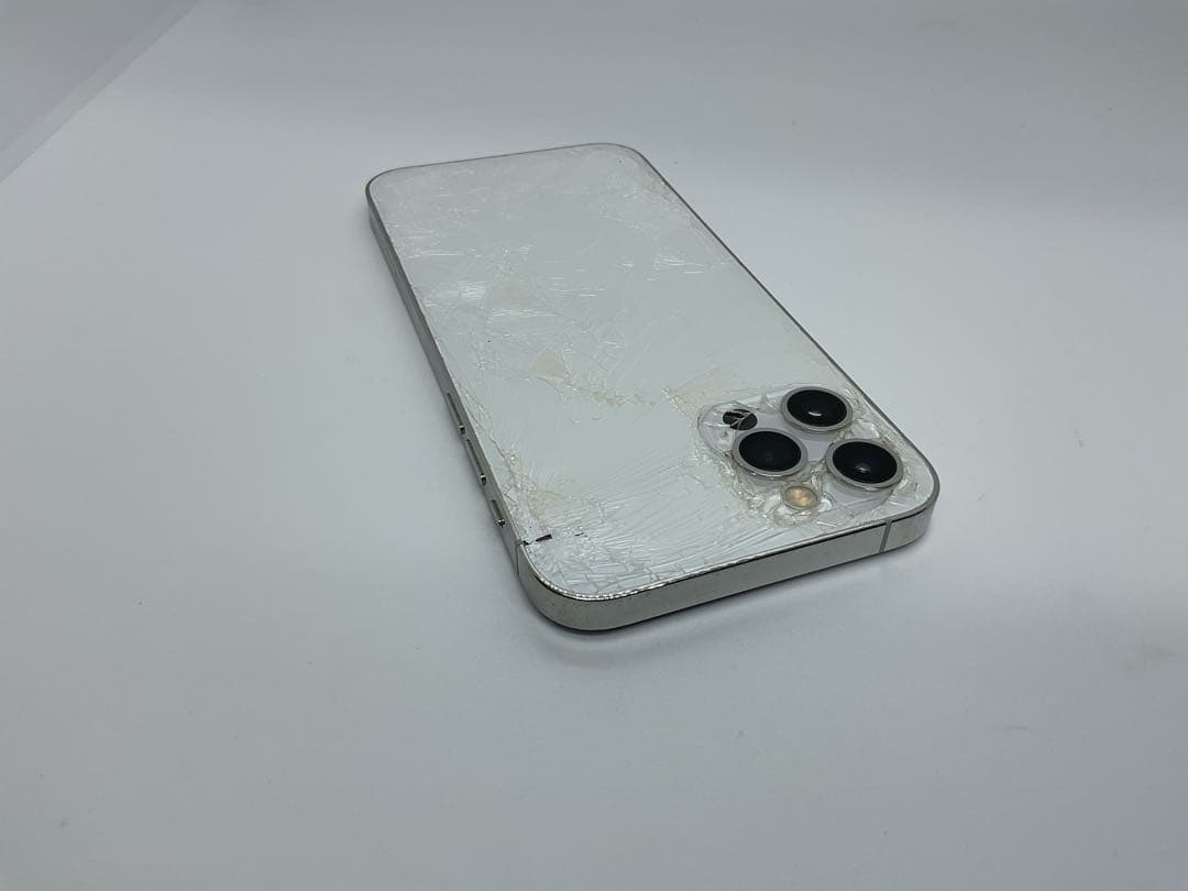 Apple iPhone 12 Pro ホワイト 本体