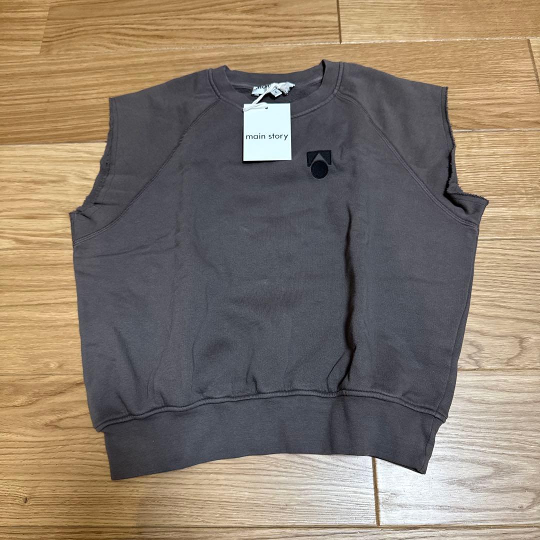 トップス main story Tank falcon 8y