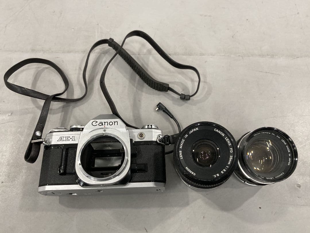 【動作品】Canon AE-1 フィルムカメラ レンズ2本セット