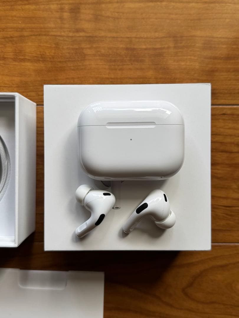 Apple AirPods Pro 2nd 本体