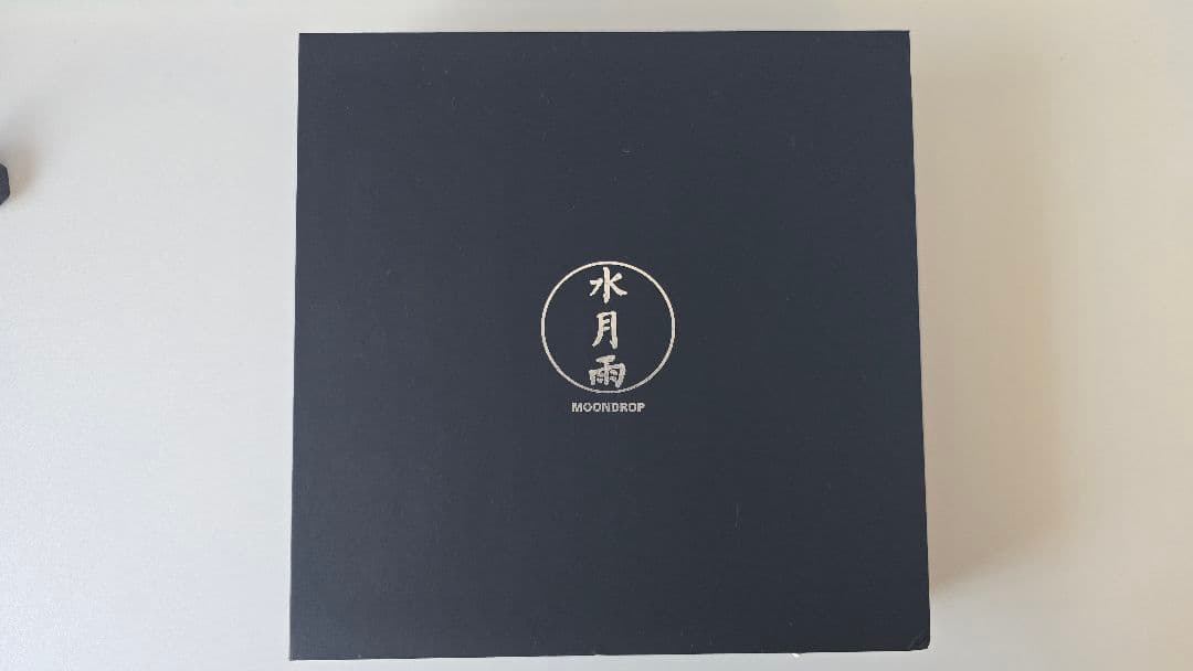 水月雨(MOONDROP)耳掛け式カナル型イヤホン KXXS