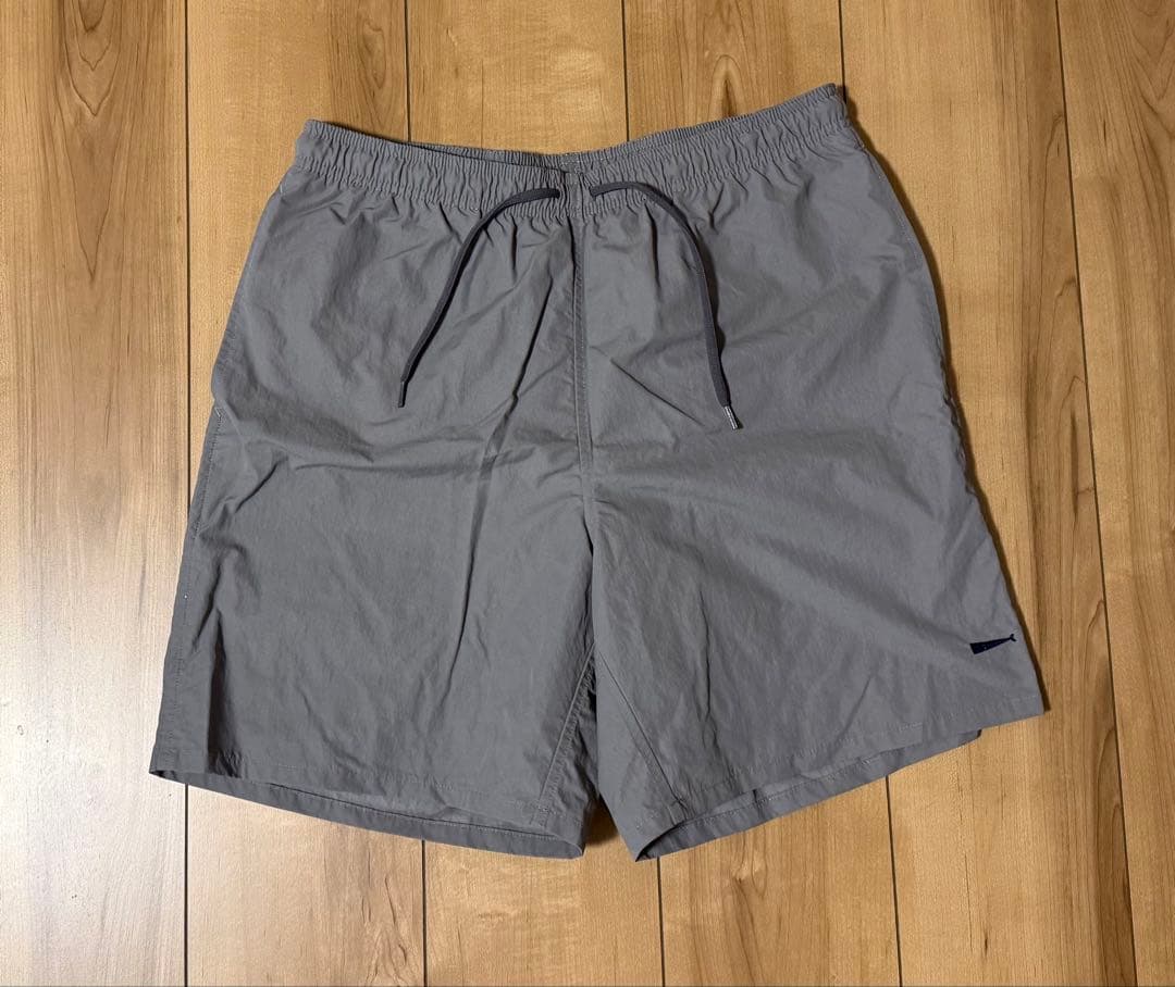 DESCENDANT TIDE NYLON SHORTS グレー　Mサイズ