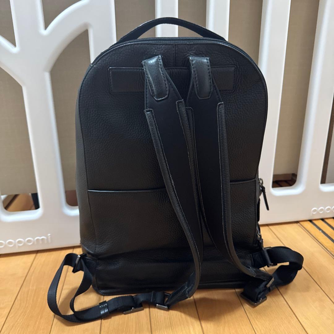 コールハーンGRANDSERIES ブラック レザー リュック