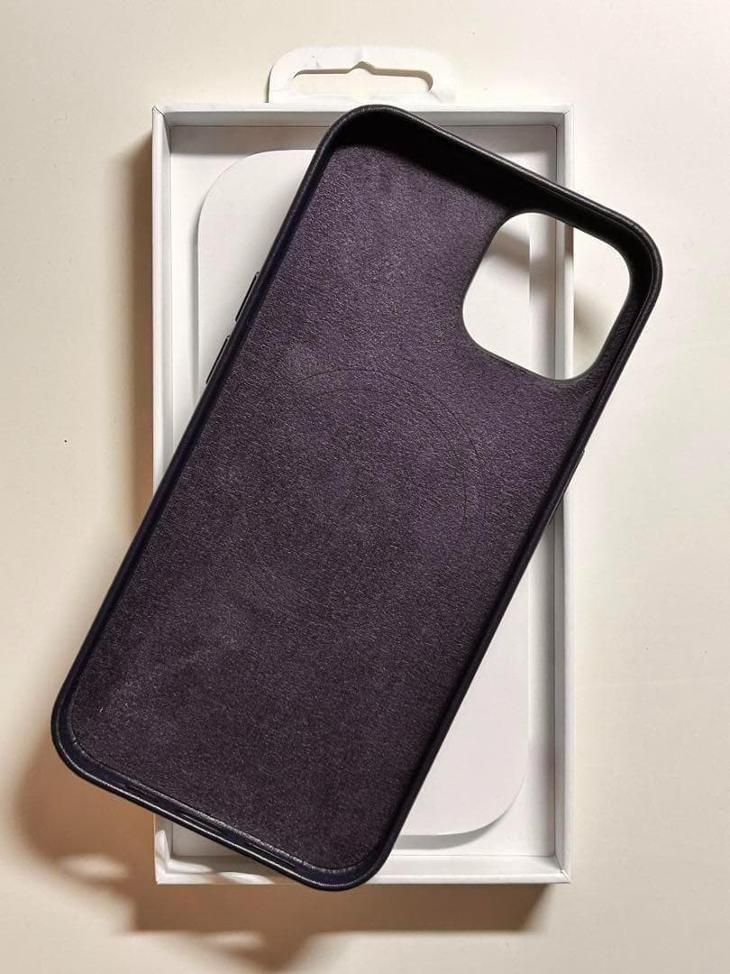 【新品】純正 iPhone 14 レザーケース・インク①