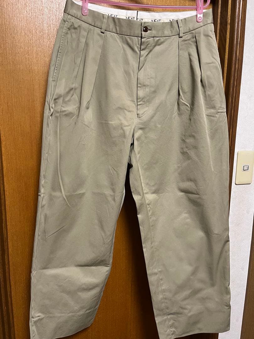（専用）NEAT ベージュ チノパン サイズ48