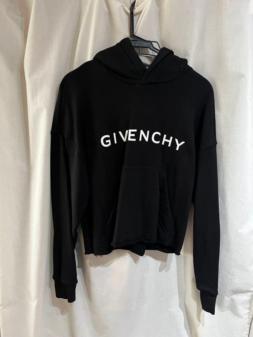 GIVENCHY ロゴ入り ブラック クロップドパーカーXS