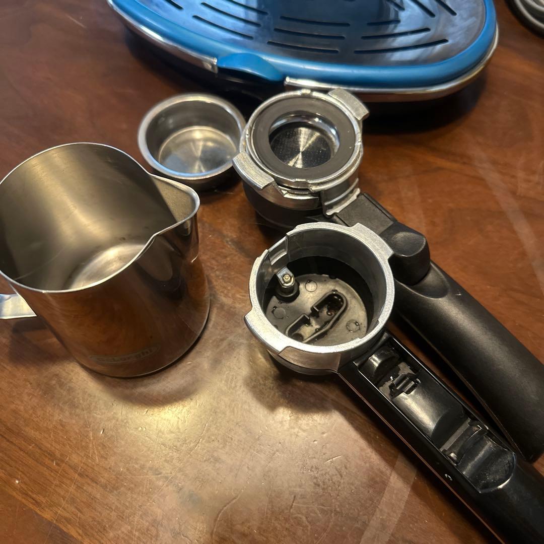 デロンギ　青いエスプレッソマシン　ECO310