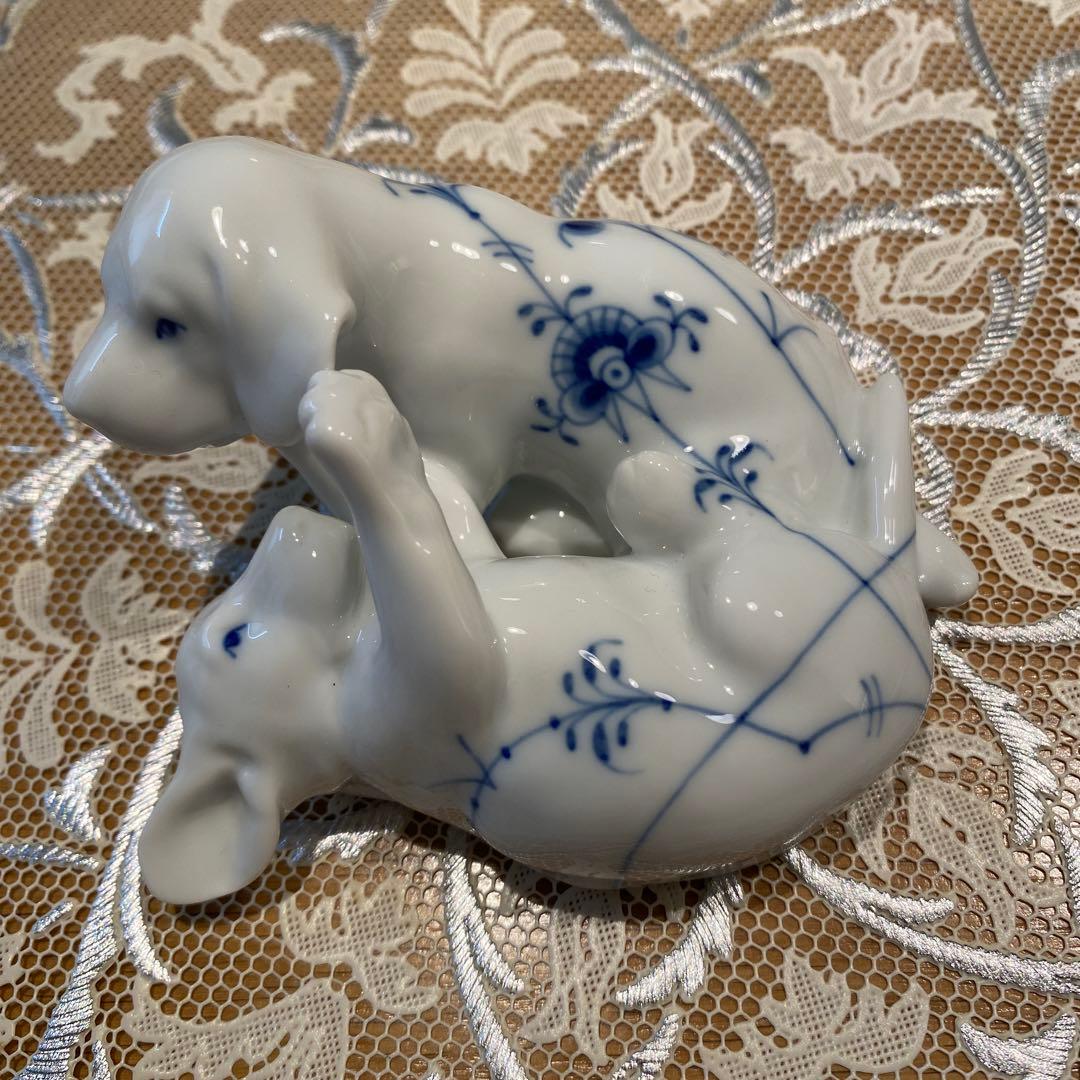 ロイヤルコペンハーゲン　ブルーパルメッテ　フィギュリン