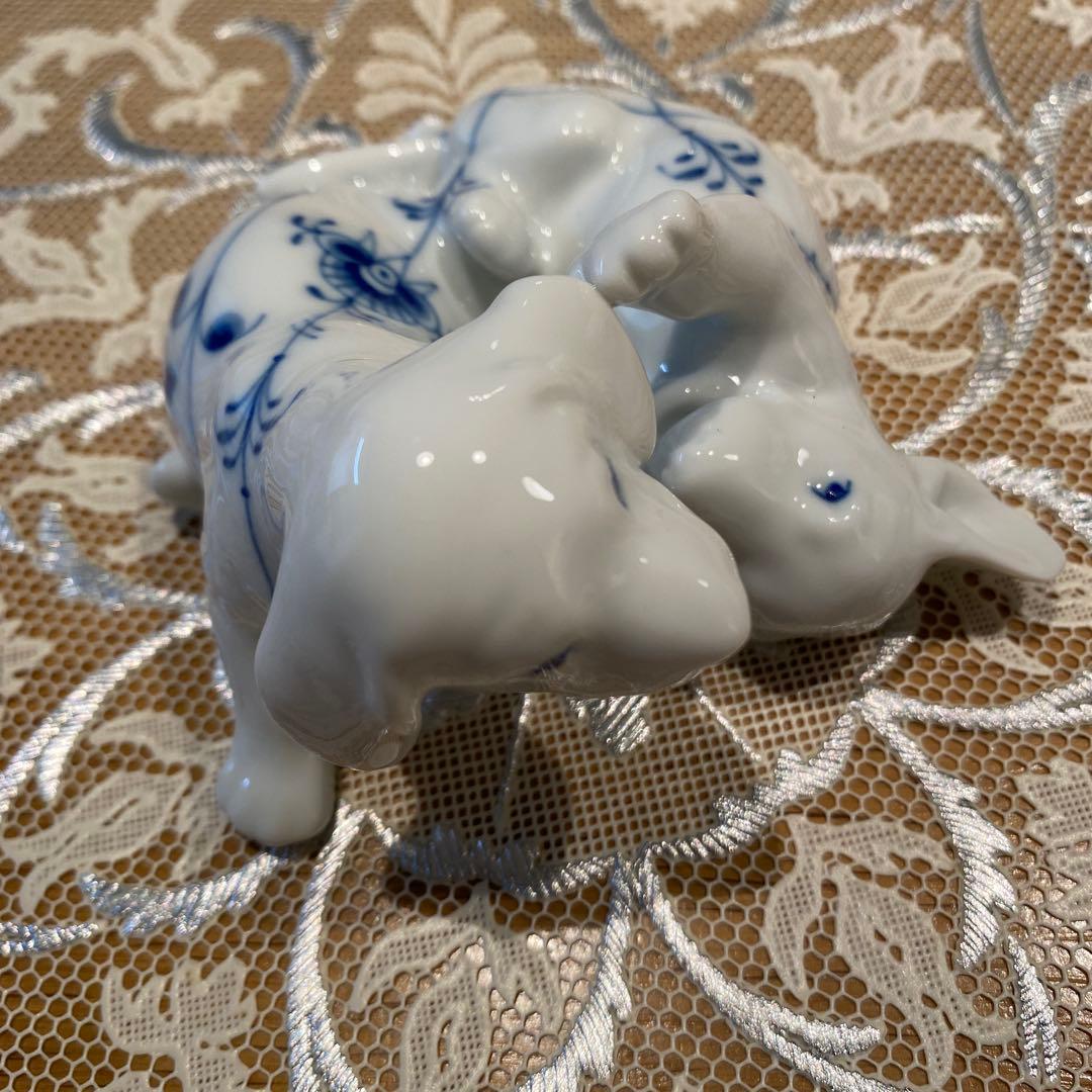 ロイヤルコペンハーゲン　ブルーパルメッテ　フィギュリン