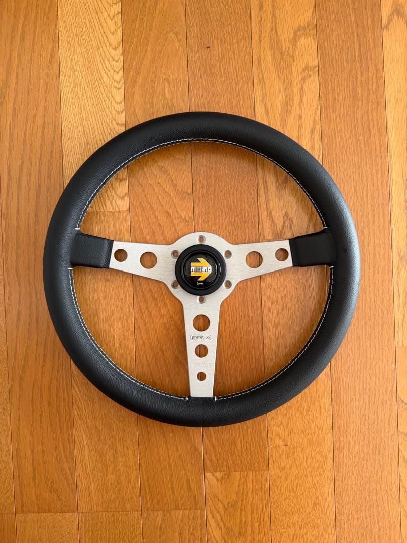 MOMO モモ ステアリング PROTO TIPO SILVER SPORKES