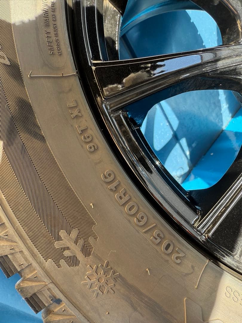 【2024年製】スタッドレスタイヤ205/60R16 GRIPICEX