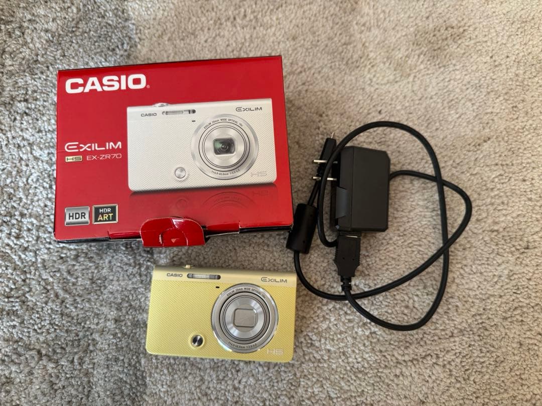 CASIO デジタルカメラ EXILIM EX-ZR70YW