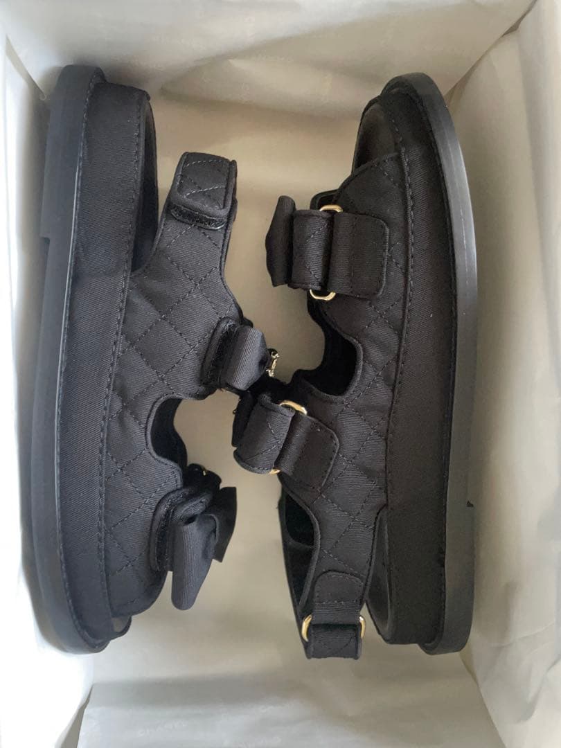 シャネル CHANELリボン サンダル