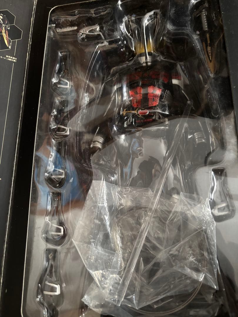RAH BM 仮面ライダー ダークカブト フィギュア