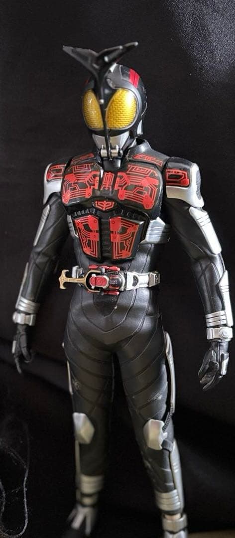 RAH BM 仮面ライダー ダークカブト フィギュア