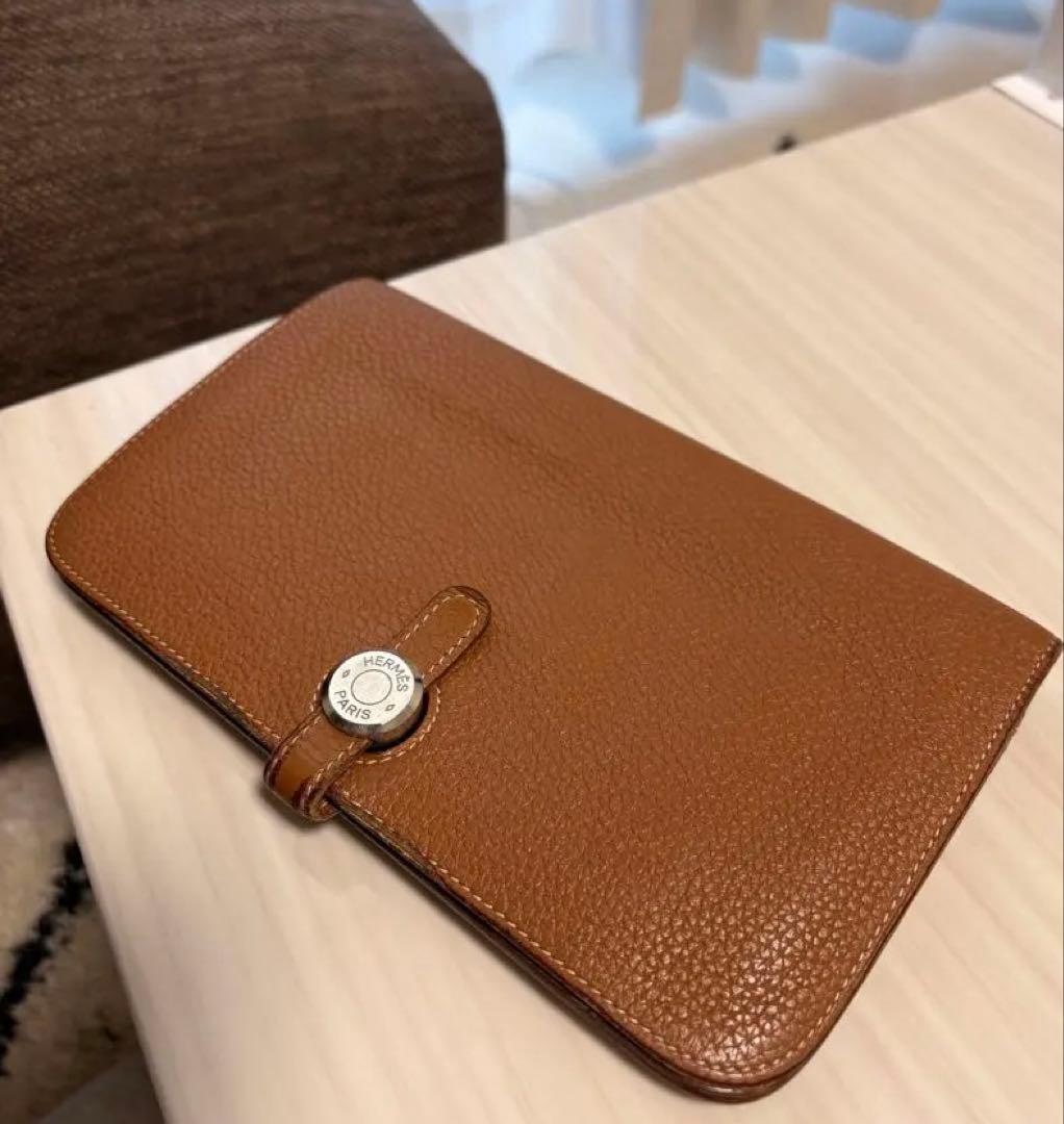 HERMES 長財布　ドゴン