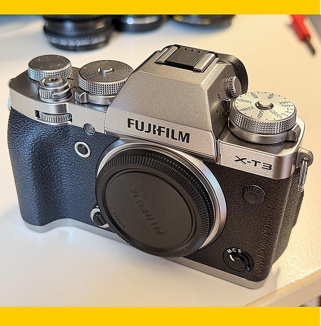フジフィルム FUJIFILM X-T3ボディ シルバー＋ゲージ＋外部マイク