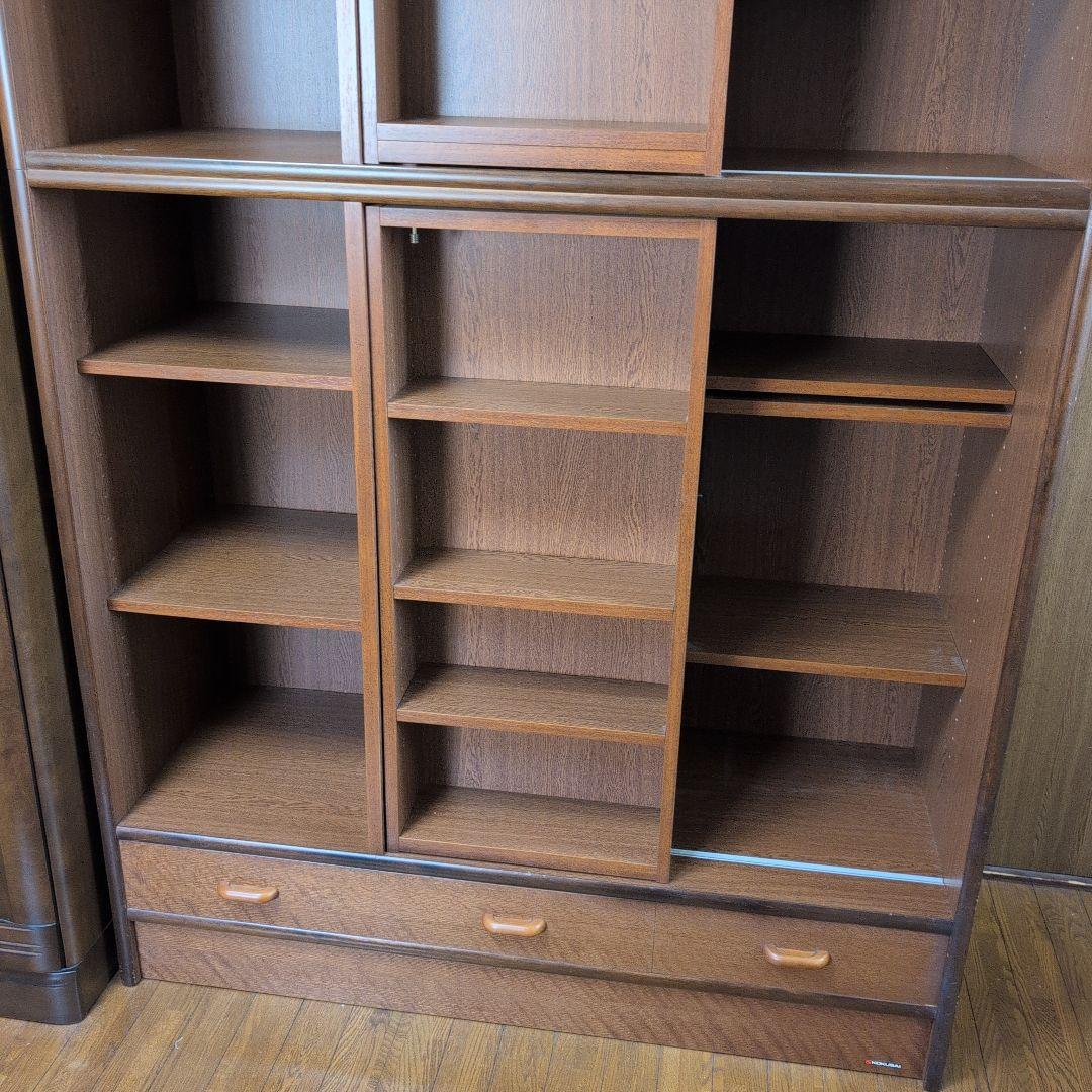 ブラウンスライド式本棚 引き出し付き 収納力抜群　大容量