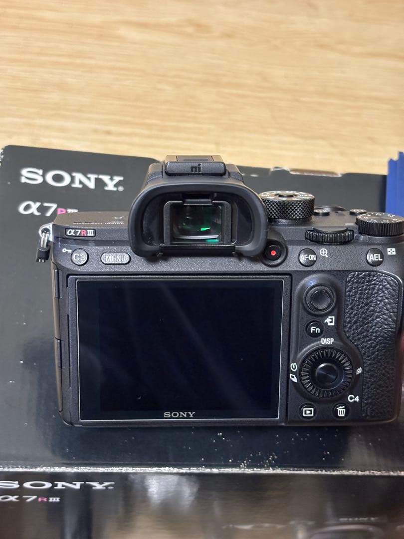 SONY a7RIII ILCE-7RM3ボディ レンズ付き