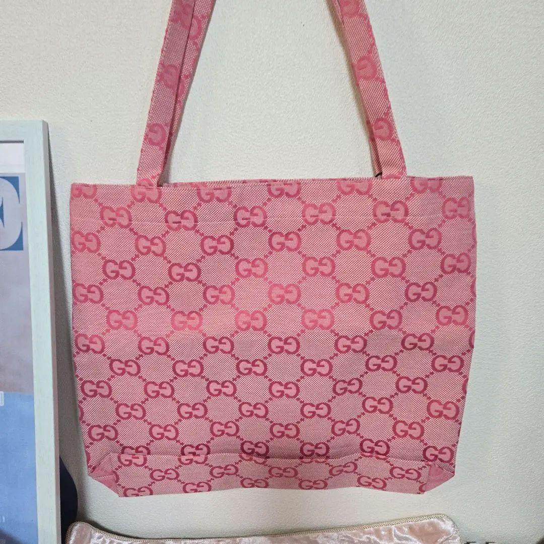 希少！1点のみ！GUCCI ロゴトートバッグ ノベルティ ピンク 大容量