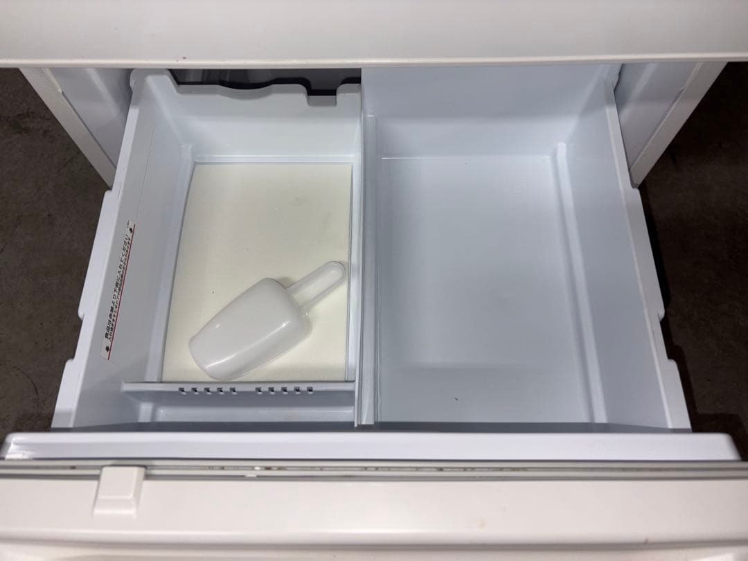 ☆mari☆　GE29 冷凍冷蔵庫 三菱 MR-CX27H -W　23年製