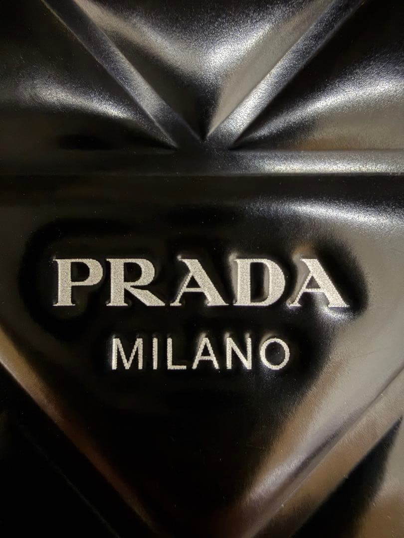 PRADA ブラック iPhone14Pro用ケース