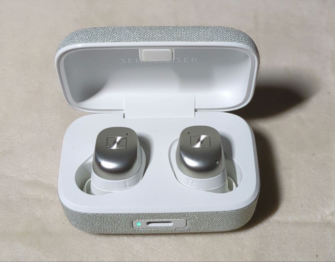 Sennheiser ワイヤレスイヤホン ホワイトシルバー
