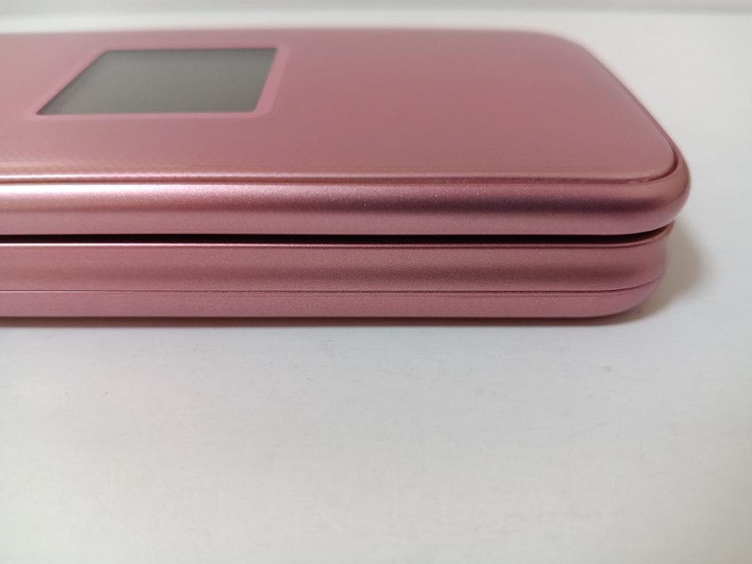 ☆ docomo らくらくホン F-02J ピンク