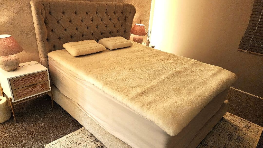 イチロー　ニチロムートン　最高級ムートンシーツ（ダブル）