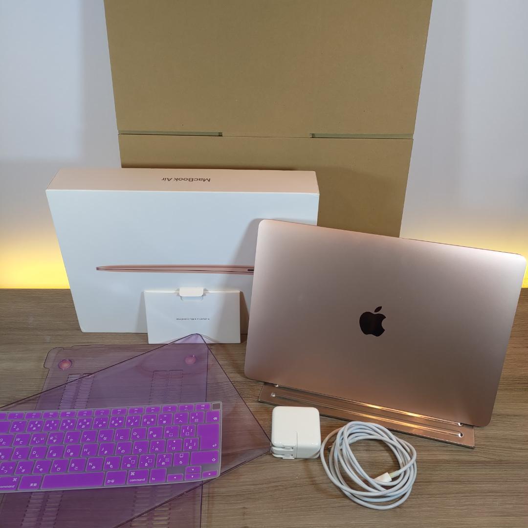 【ほぼ新品】極上美品＋充電回数25回未満　Macbook Air M1　8GB