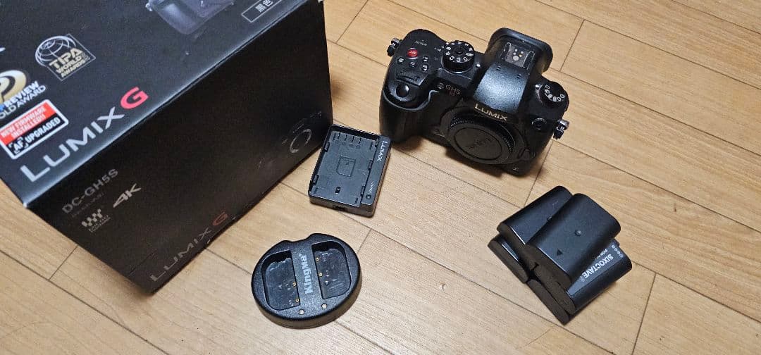 でぃど　LUMIX DC-GH5S 一眼レフカメラ ブラック